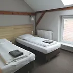 Üdülőközpont Folwark Na Polwyspie Uraz (Drawsko)