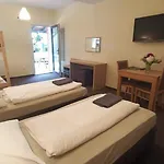 Folwark Na Polwyspie Resort *