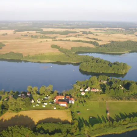 Folwark Na Półwyspie * Uraz (Drawsko)