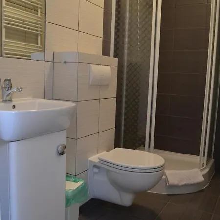 Folwark Na Polwyspie Uraz (Drawsko)