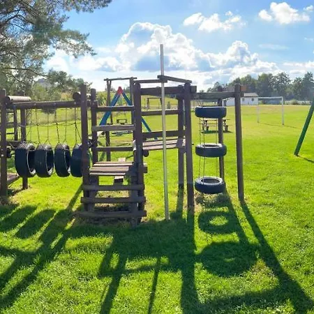 Folwark Na Polwyspie * Uraz (Drawsko)