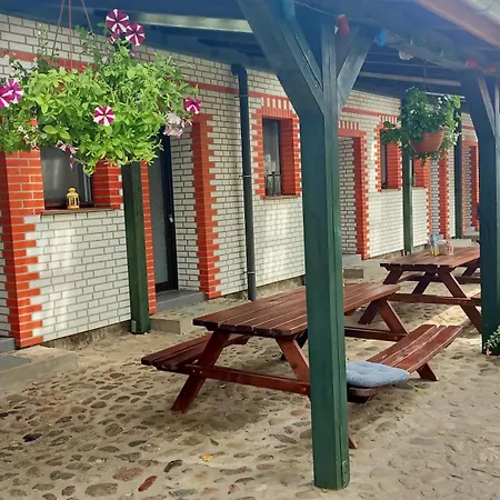 Folwark Na Polwyspie Курортный комплекс Uraz (Drawsko)