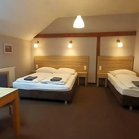 Resort Folwark Na Polwyspie Uraz (Drawsko)