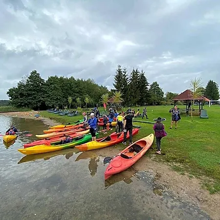 Resort Folwark Na Polwyspie Uraz (Drawsko)