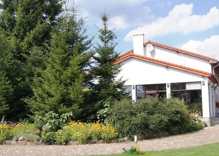 Folwark Na Półwyspie Resort Uraz (Drawsko)