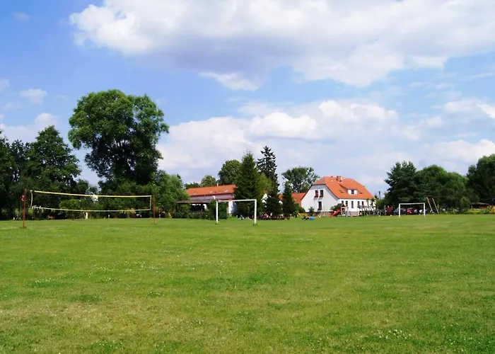 Folwark Na Półwyspie Resort