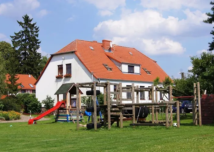 Folwark Na Półwyspie *