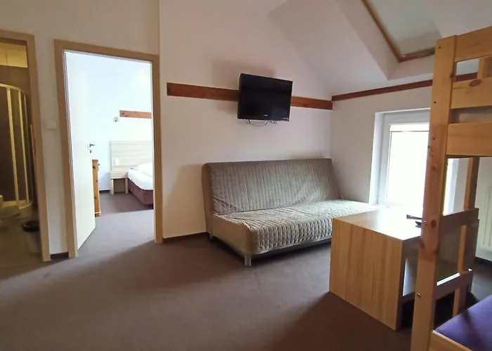 Folwark Na Półwyspie Resort *