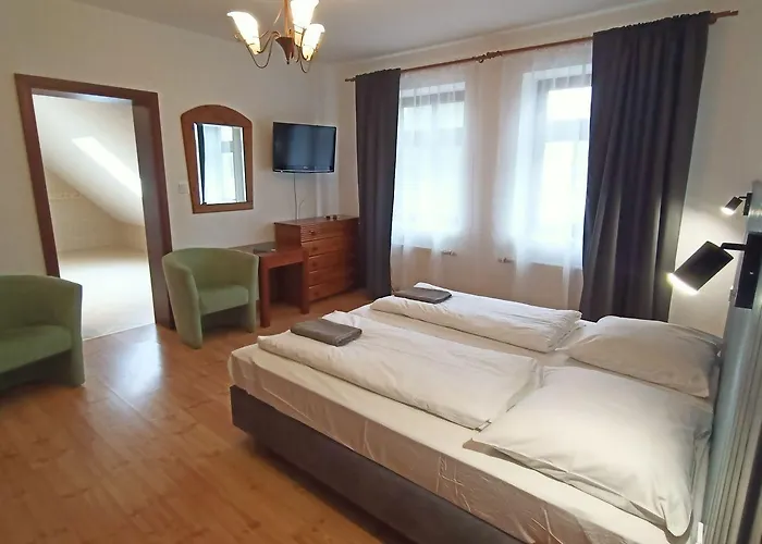 Folwark Na Półwyspie Uraz (Drawsko)