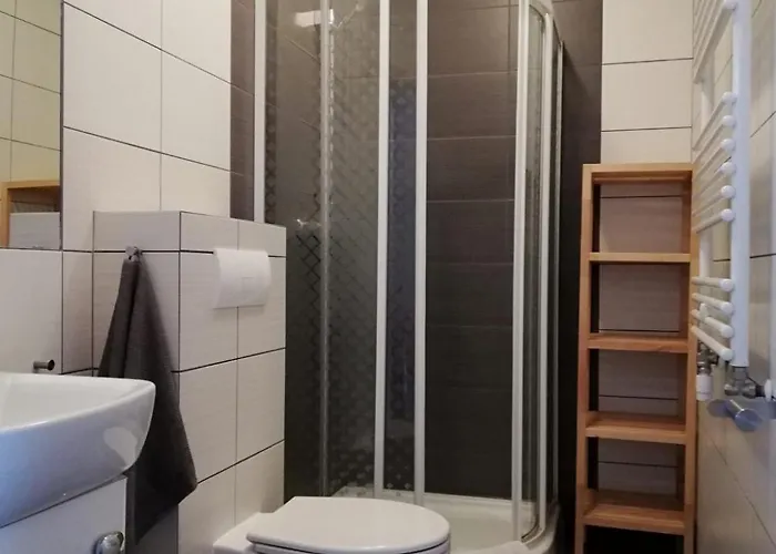 Folwark Na Półwyspie Resort Uraz (Drawsko)